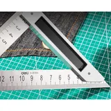 Треугольная линейка стальная Deli DL303150 150мм, нержавеющая сталь + алюминиевое основание