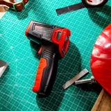 Инфракрасный пирометр (термометр) с цветным дисплеем Deli DL333550 -40…600°C