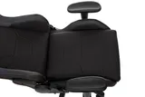 Кресло игровое Zombie Thunder 1 черный/карбон ткань/эко.кожа с подголов. крестов. пластик