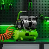 Компрессор поршневой Сибртех МБ 750/10 безмасляный 150л/мин 10л 750Вт зеленый