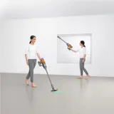 Пылесос ручной Dyson V12 Detect Slim Absolute (SV46) 545Вт желтый/никель