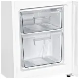 Холодильник Hyundai CC2054WT 2-хкамерн. белый