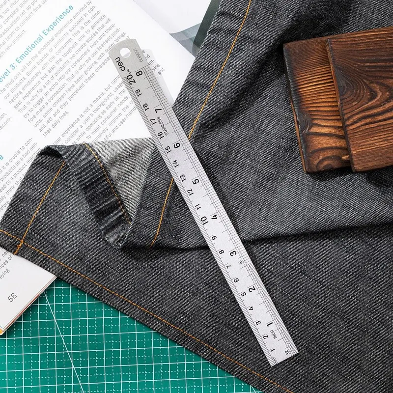  Линейка стальная Deli DL8020Y 200мм нержавеющая сталь