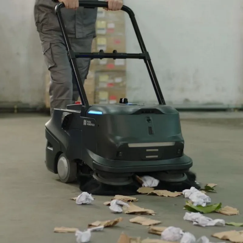 Сервисный робот-уборщик PuduRobotics MT1