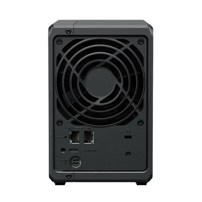 Synology DC 2,6GhzCPU/4GB(32)/RAID0,1,10,5,6/ 2HP HDD SATA(3.5', 2.5')upto 7HDD(1xDX525)/2xM.2/1xUSB3.2/1xGbE/1x2.5GbE/iSCSI/1xPS/1YW repl DS723+