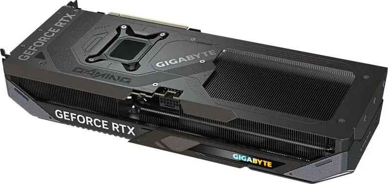 Видеокарта Gigabyte PCI-E GV-N5070GAMING OC-12GD 1.0 NVIDIA GeForce RTX 5070 12Gb 192bit GDDR7 2805/28000 HDMIx1 DPx3 HDCP Ret