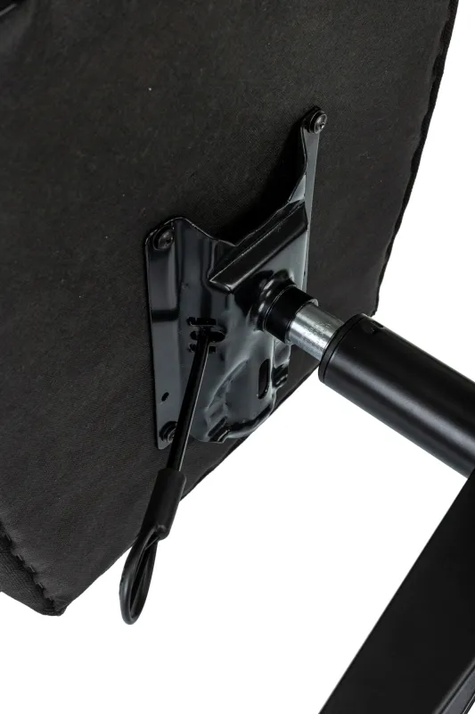 Кресло игровое Knight Optimum черный/серый крестов. пластик