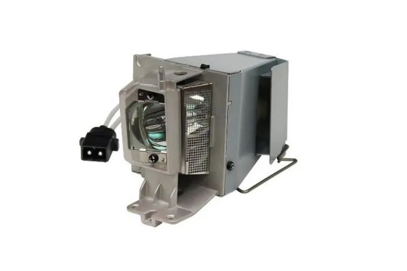 [SP.7D1R1GR01] Лампа [SP.7D1R1GR01] для моделей DS322e/DX322/X371/X381/X400LVe/S371/S381/S400LVe/X309ST/W309ST/DW322/W371/W381/W400LVe/ 185X/H190X/H117ST/W319ST