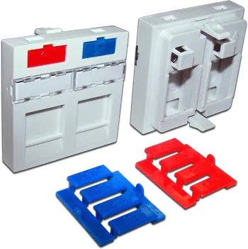 Вставка 45x45 на 2 кейстоуна, со шторкой, маркировкой и иконками, белая