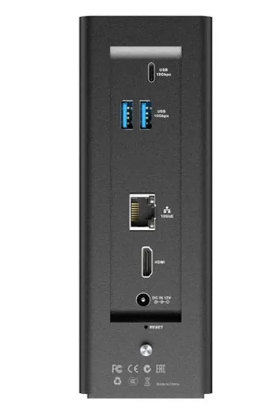 TerraMaster F8 SSD tower NAS QC 3,4Ghz/8Gb(upto 32Gb)/TRAID Plus,RAID0,1,10,5,6,JBOD/up to 8 PCIe SSD(M.2 2280 NVMe)/3xUSB3.2/HDMI/1x10GE RJ-45/iSCSI/1xPS/1YW