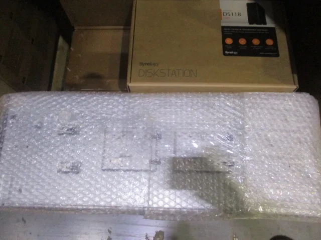 Сервер HPE SY 480 Gen9 CTO Cmpt Mdl/Xeon E5-2640v4/6x16Gb1Rx4 PC4-2400T-R/P542D/2x400GB SATA WI SSD/10/20GbCNA