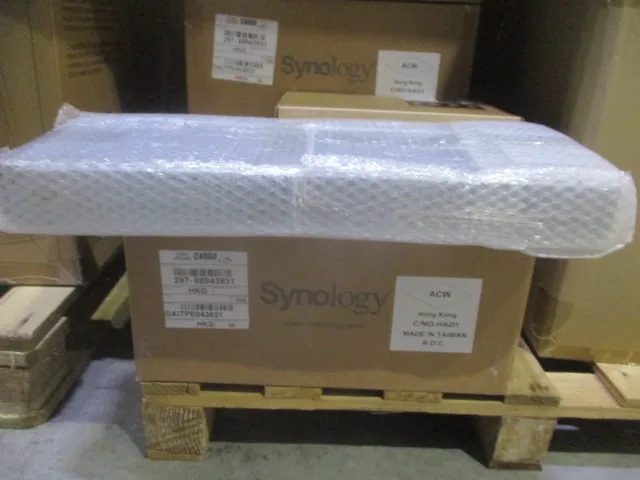 Сервер HPE SY 480 Gen9 CTO Cmpt Mdl/Xeon E5-2640v4/6x16Gb1Rx4 PC4-2400T-R/P542D/2x400GB SATA WI SSD/10/20GbCNA