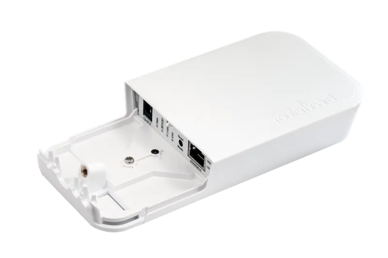 Точка доступа wi-fi MikroTik wAP with 650MHz CPU, 64MB RAM, 1xLAN, built-in 2.4Ghz 802.11b/g/n Dual Chain wireless with integrated antenna, RouterOS L4, white outdoor enclosure, PSU, PoE injector