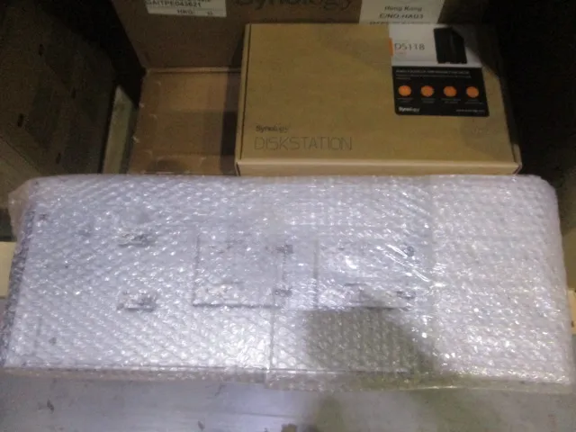 Сервер HPE SY 480 Gen9 CTO Cmpt Mdl/Xeon E5-2640v4/6x16Gb1Rx4 PC4-2400T-R/P542D/2x400GB SATA WI SSD/10/20GbCNA