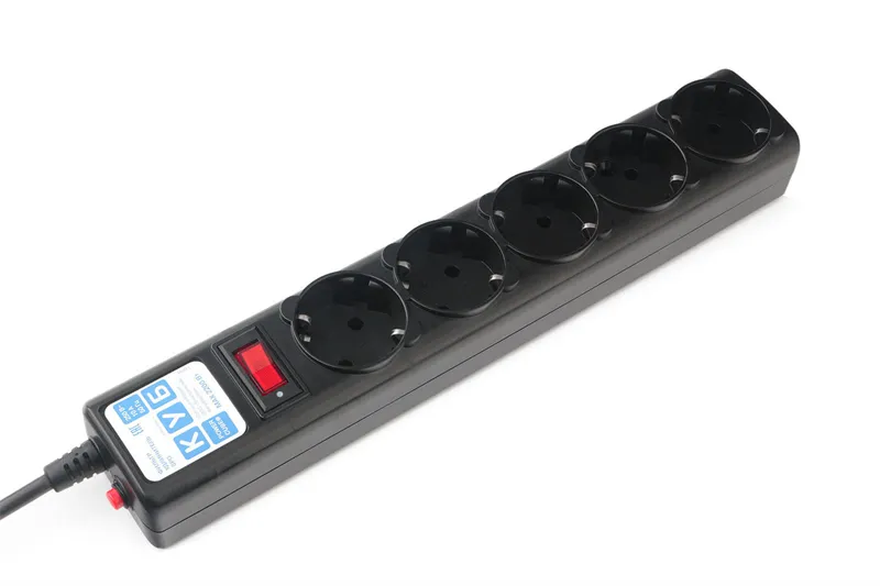 Сетевой фильтр Powercube SPG5-С5 5м (5 розеток) черный (коробка)