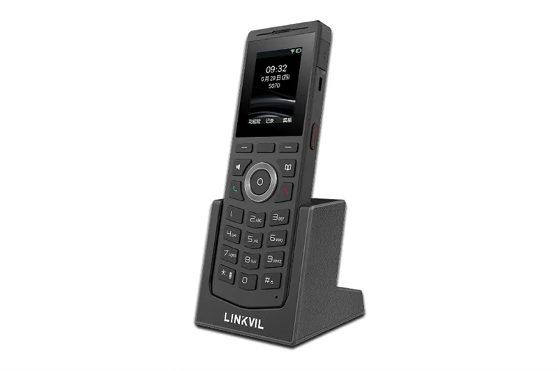 SIP-Телефон Fanvil DECT PHONE 2.0” 240x320 Color LCD 2 SIP Line 1 PTT Key Indoor: 50 m Outdoor Range: 300 m Europe: 1880–1900 MHz Detachable Lithium Battery with 1900mAH
