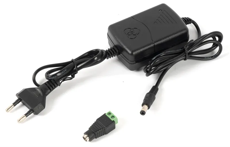 Малогабаритные блоки питания МОЛЛЮСК (8834) Бастион Mollusk-VR 12/2 источник питания 12В, 2А. Сетевой диапазон 110-245В провод с вилкой