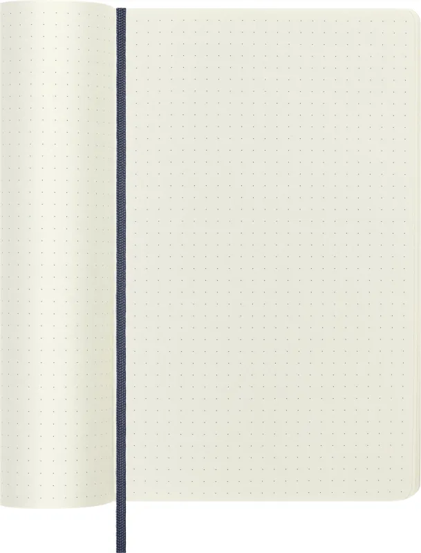 Блокнот Moleskine CLASSIC SOFT QP619B20 Large 130х210мм 192стр. пунктир мягкая обложка синий сапфир