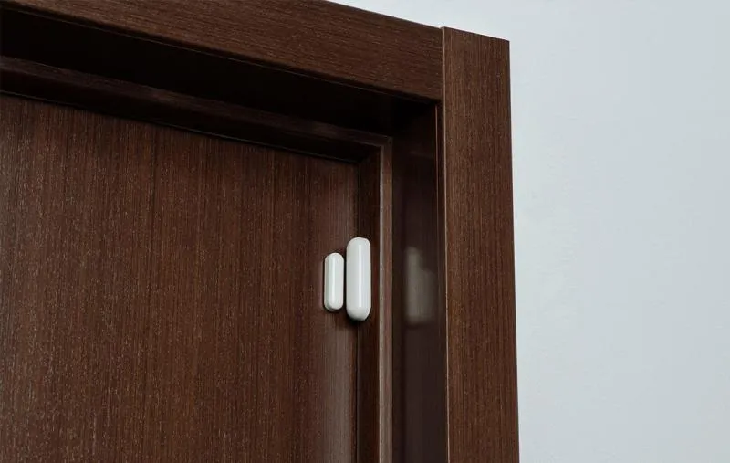 Датчик открытия двери/окна Rubetek RS-3210 белый