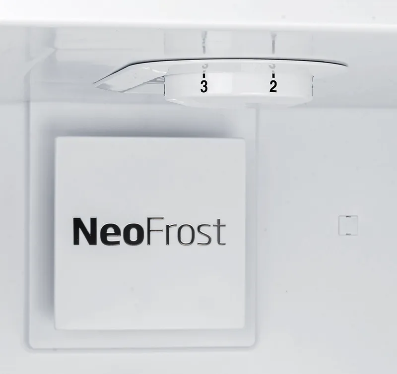 Холодильник Beko RCNK270K20W 2-хкамерн. белый