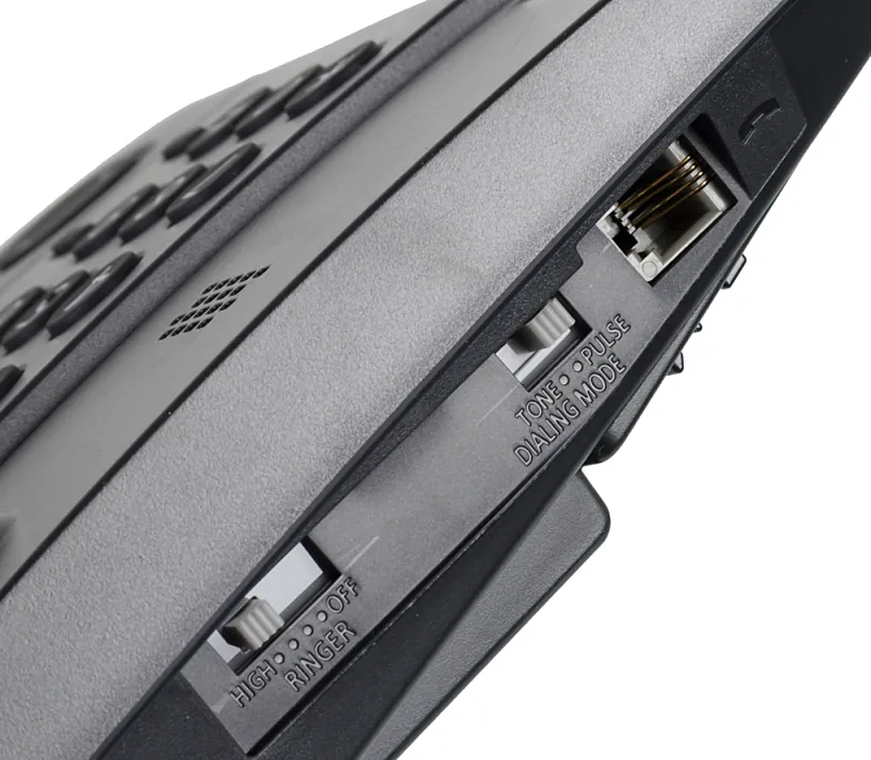 Телефон проводной Panasonic KX-TS2352RUB черный