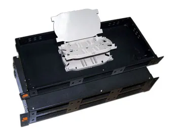 Кросс оптический LANMASTER 19" металлический, глубина - 230мм, 1U на  3 адаптерные панели