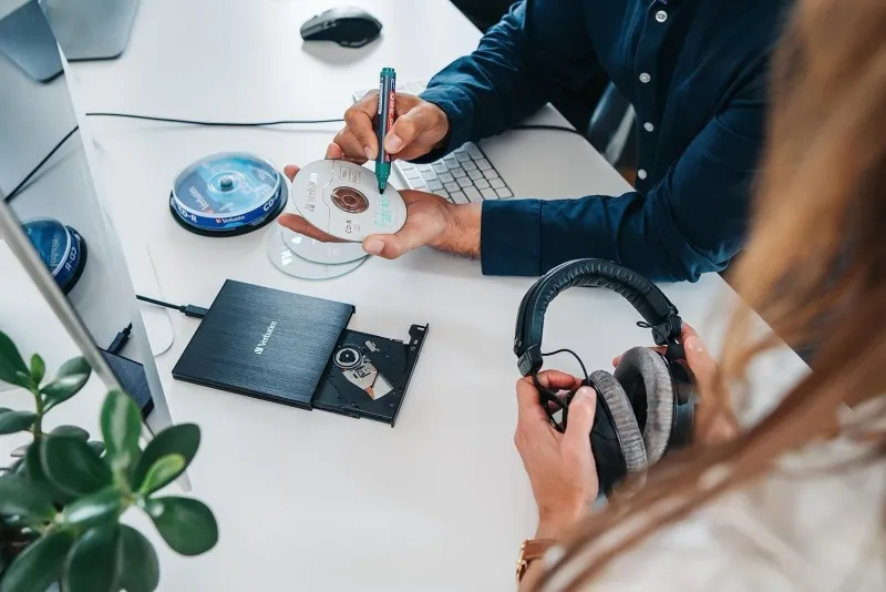 Диск DVD-R Verbatim 4.7Gb 16x Cake Box (25шт) Printable (43538)