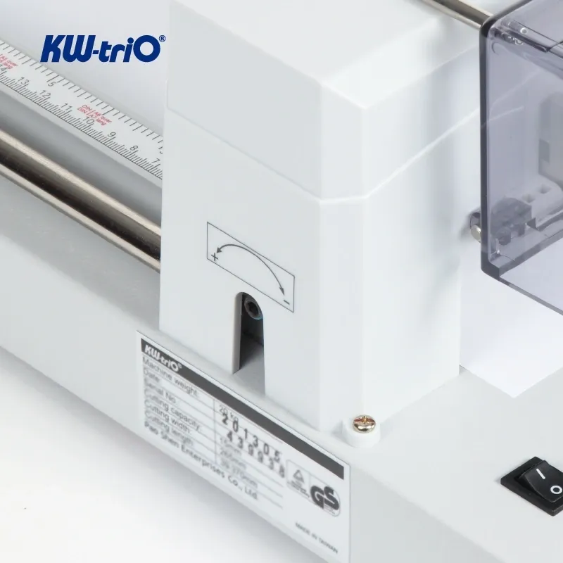 Резак гильотинный Kw-Trio 3947 A3/200лист./430мм/ручн.прижим