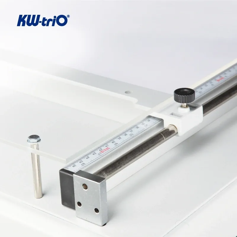 Резак гильотинный Kw-Trio 3947 A3/200лист./430мм/ручн.прижим