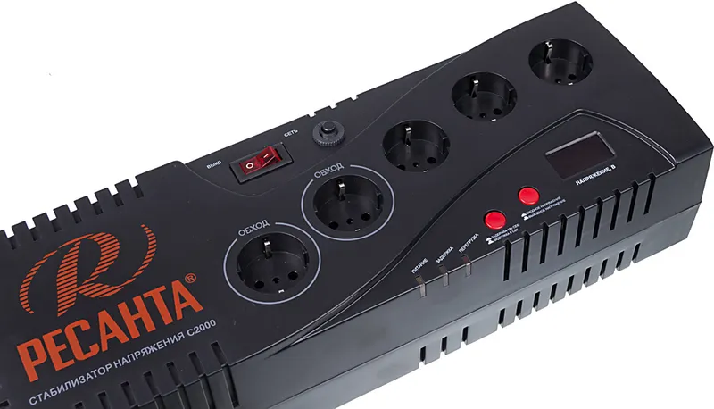 Стабилизатор напряжения Ресанта С2000 1.95кВА однофазный черный (63/6/34)