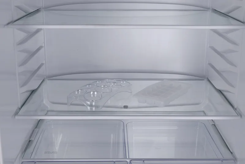 Холодильник Nordfrost ERB 839 032 2-хкамерн. белый