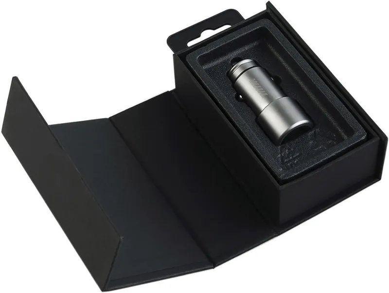 Автомобильное зар./устр. Wiiix UCC-2-22-2QC3-FAST 1.5A+2.4A универсальное серебристый