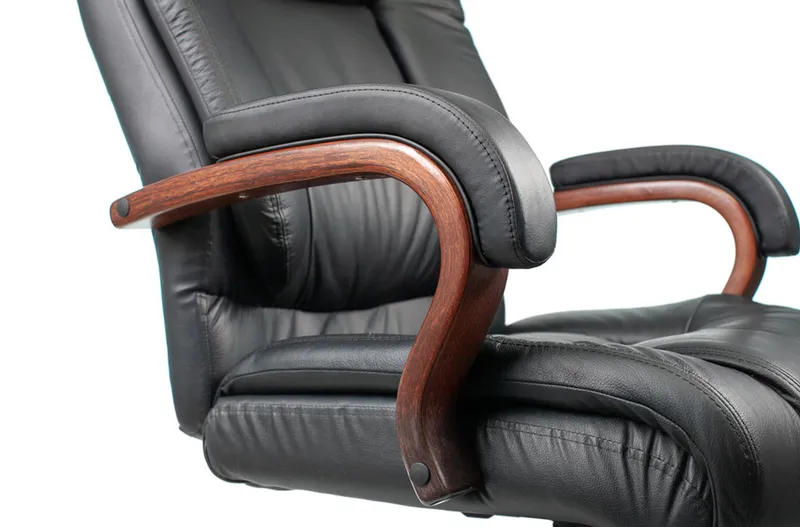 Кресло руководителя Бюрократ T-9925WALNUT черный кожа/кожзам крестов. металл/дерево