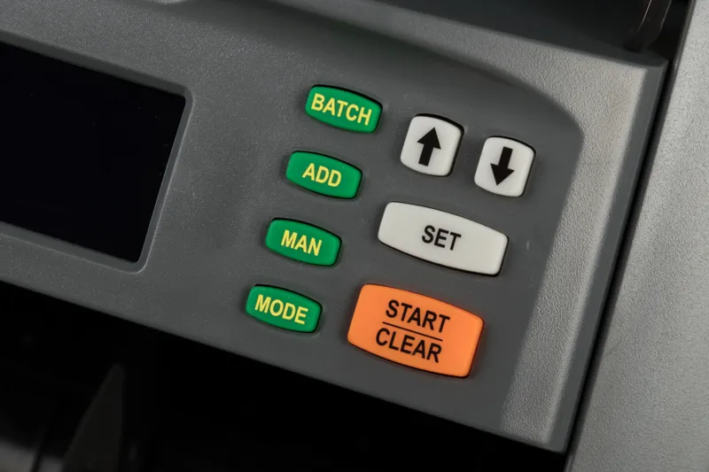 Счетчик банкнот Dors 750M1 FRZ-042906 мультивалюта