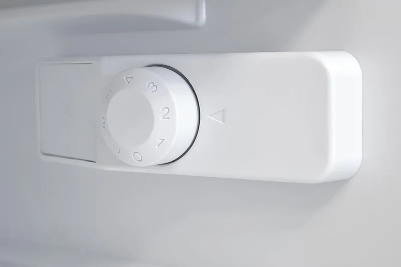 Холодильник Nordfrost NR 402 R 1-нокамерн. красный