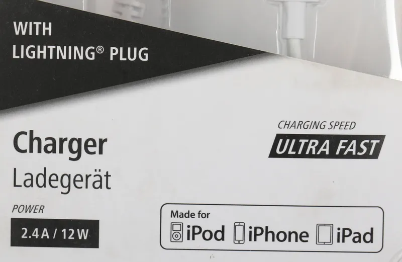 Сетевое зар./устр. Hama H-178342 2.4A для Apple белый (00178342)