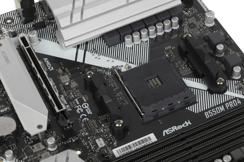 Материнская плата ASROCK B550M PRO4, AM4, B550, 4*DDR4, D-Sub+HDMI+DP, 6xSATA3 6.0 (RAID), M.2 Socket, 4xUSB 3.2, 2xUSB 2.0, Type-C, mATX; 90-MXBDK0-A0UAYZ