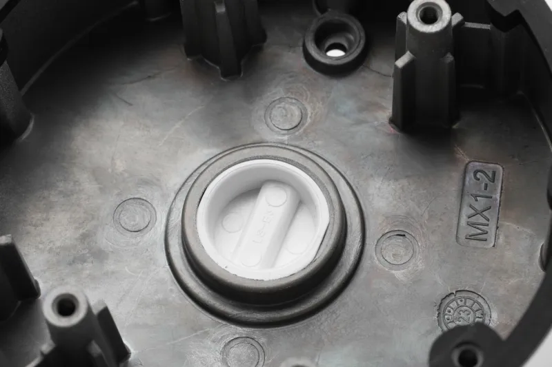 Кронштейн Hikvision DS-1280ZJ-DM46