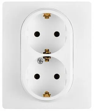 Розетка силов. Legrand Etika 672223 2розет. скрыт. зазем. IP21 белый
