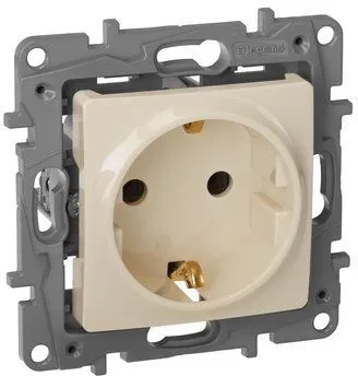 Розетка силов. Legrand Etika 672321 скрыт. зазем. IP21 слоновая кость