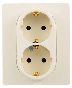 Розетка силов. Legrand Etika 672333 2розет. скрыт. зазем. штор. IP21 слоновая кость