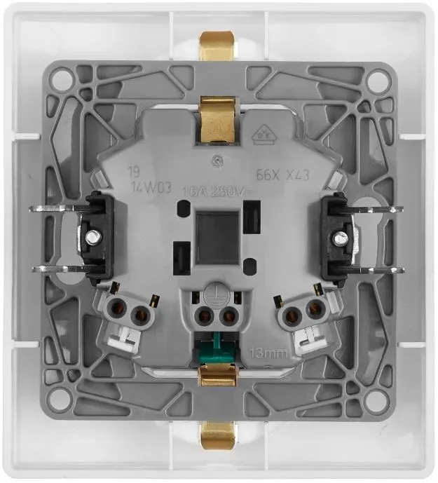 Розетка силов. Legrand Etika 672233 2розет. скрыт. зазем. штор. IP21 белый