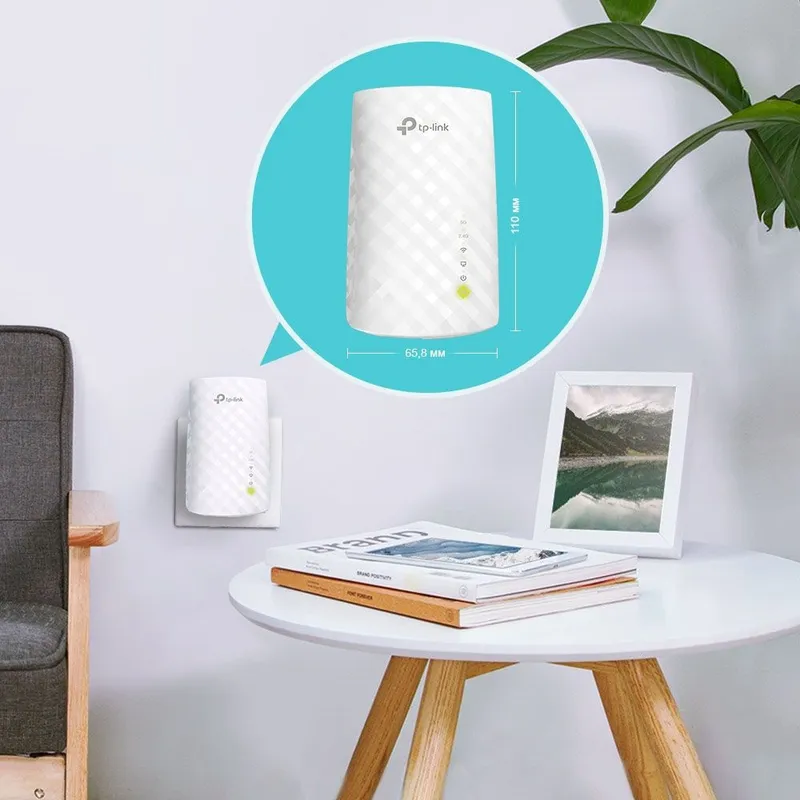 TP-Link RE220, AC750 Усилитель Wi-Fi сигнала, до 300 Мбит/с на 2,4 ГГц + до 433 Мбит/с на 5 ГГц, 3 встр. антенны, 1 порт 10/100 Мбит/с, подключение к настенной розетке