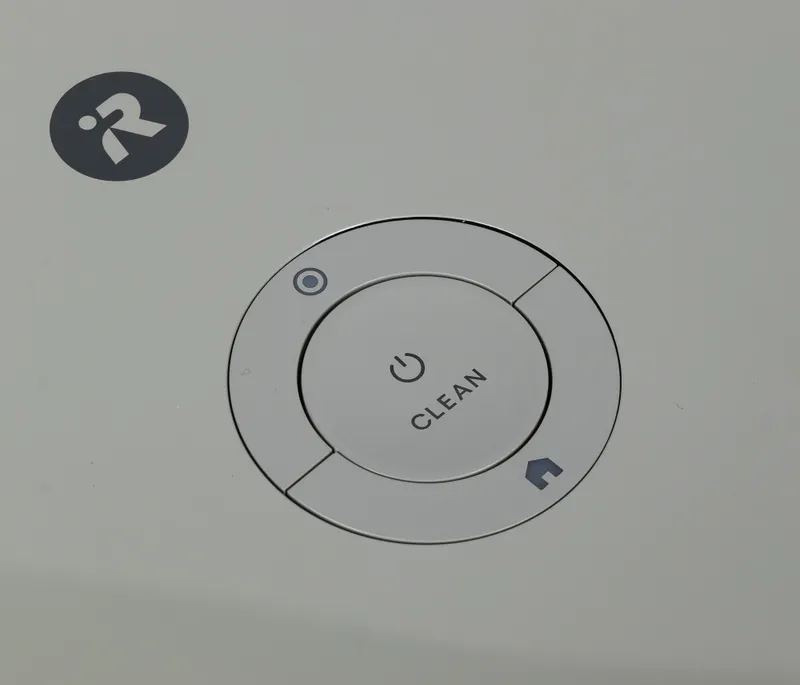 Пылесос-робот Irobot Roomba 698 серебристый/черный