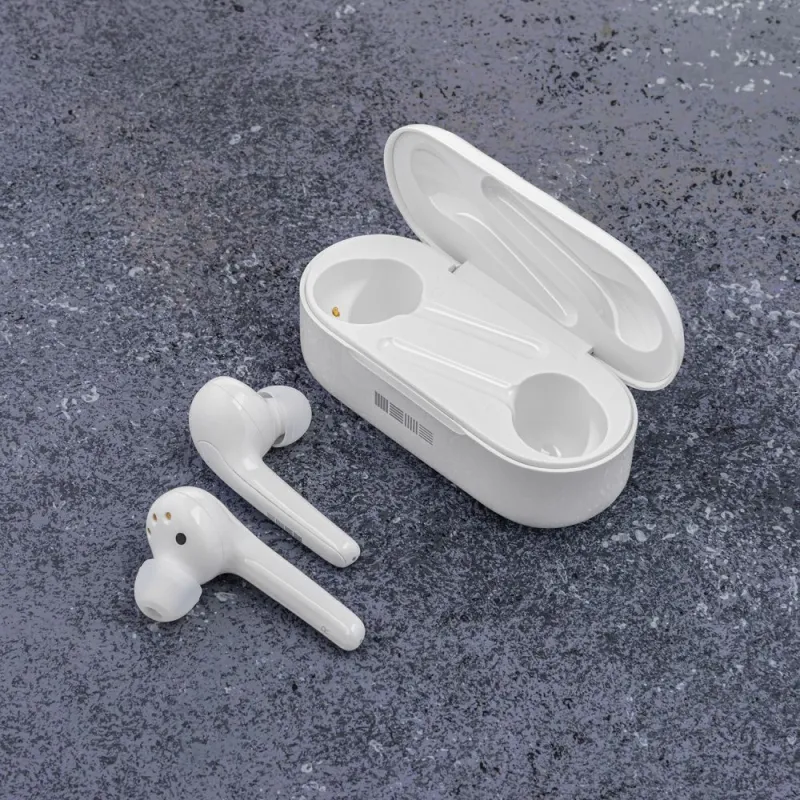 Гарнитура вкладыши Interstep TWS SBH-720 белый беспроводные bluetooth в ушной раковине (70963)