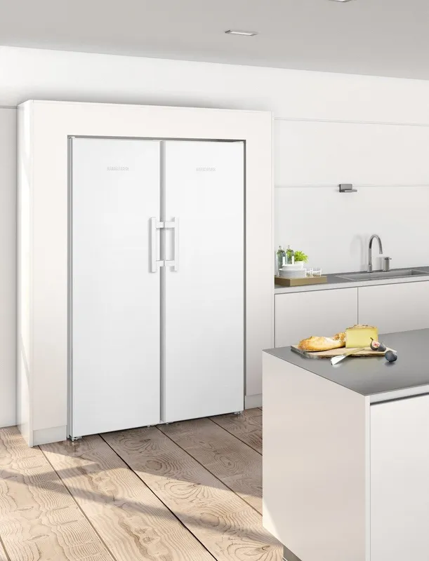 Холодильник Liebherr Comfort SBS 7242-22 001 белый (двухкамерный)