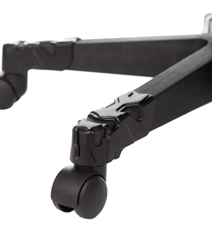 Кресло игровое Zombie GAME 17 черный/серый эко.кожа/ткань крестов. пластик