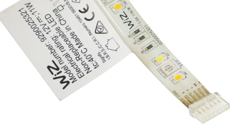 Умная светодиодная лента WiZ (929002532101)