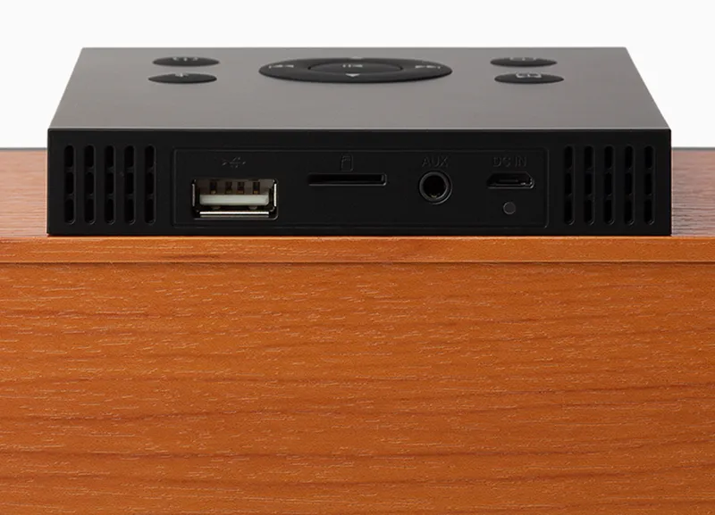 Колонка порт. Edifier MP260 т.дерево/черный 20W 1.0 BT 2600mAh