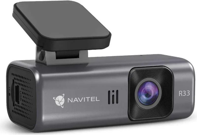 Видеорегистратор Navitel R33 черный 1080x1920 1080p 124гр. MSTAR SSC333
